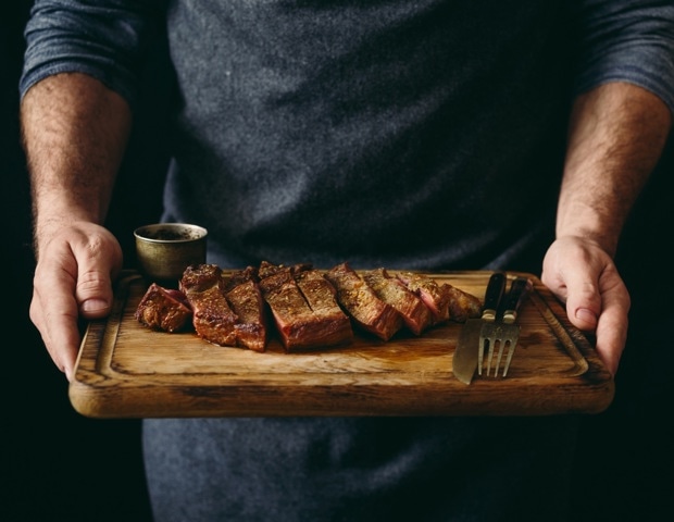 Study examines meat consumption's impact on mortality risk in the frail