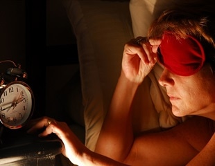 Real-time smartphone monitoring improves evaluation of insomnia treatment effectiveness