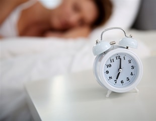 Experts share essential tips for maintaining healthy sleep during daylight saving time