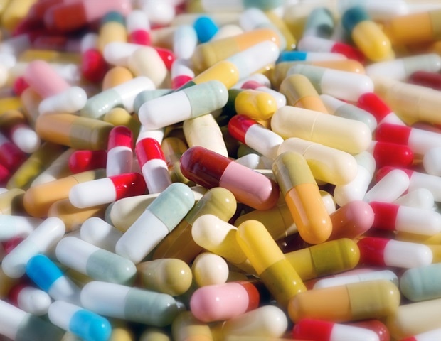 Light-activated coating kills bacteria and viruses