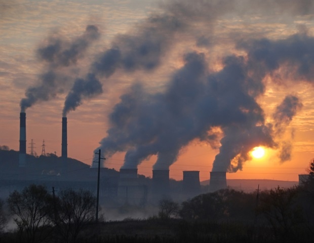 Prenatal exposure to air pollution and climatic factors associated with adverse birth outcomes in India