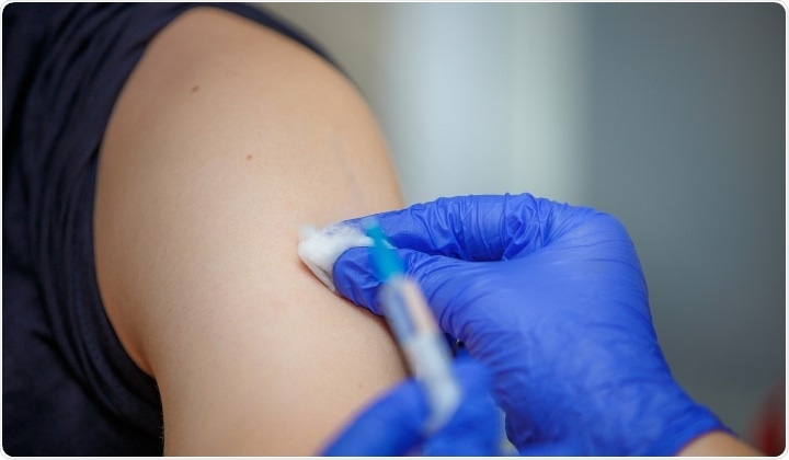 UEA researchers examine flu vaccine uptake to learn lessons for COVID-19 immunization UEA researchers examine flu vaccine uptake to learn lessons for COVID-19 immunization