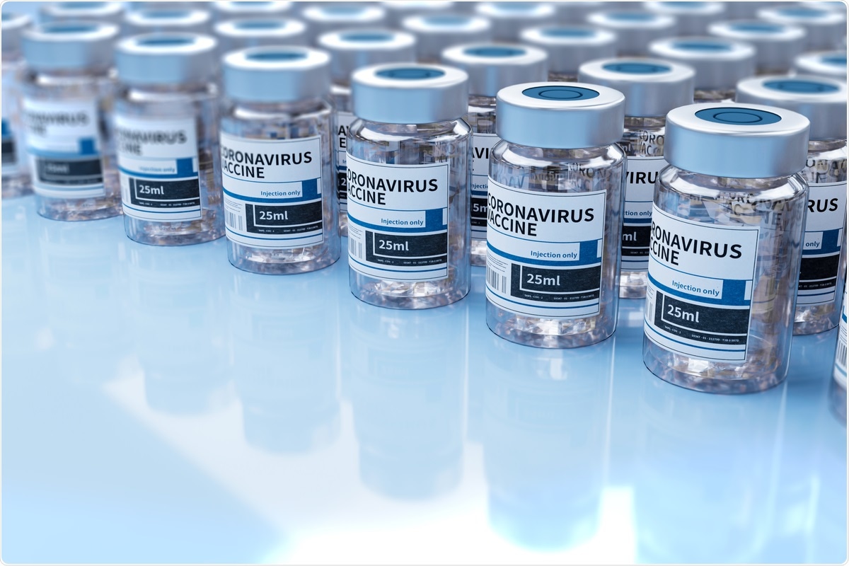 Study: Anti-SARS-CoV-2 vaccination does not induce the formation of autoantibodies, but provides humoral immunity under heterologous and homologous vaccination regimens: Results from a clinical and prospective study among professionals at a German university hospital.  Image credit: ezps / Shutterstock