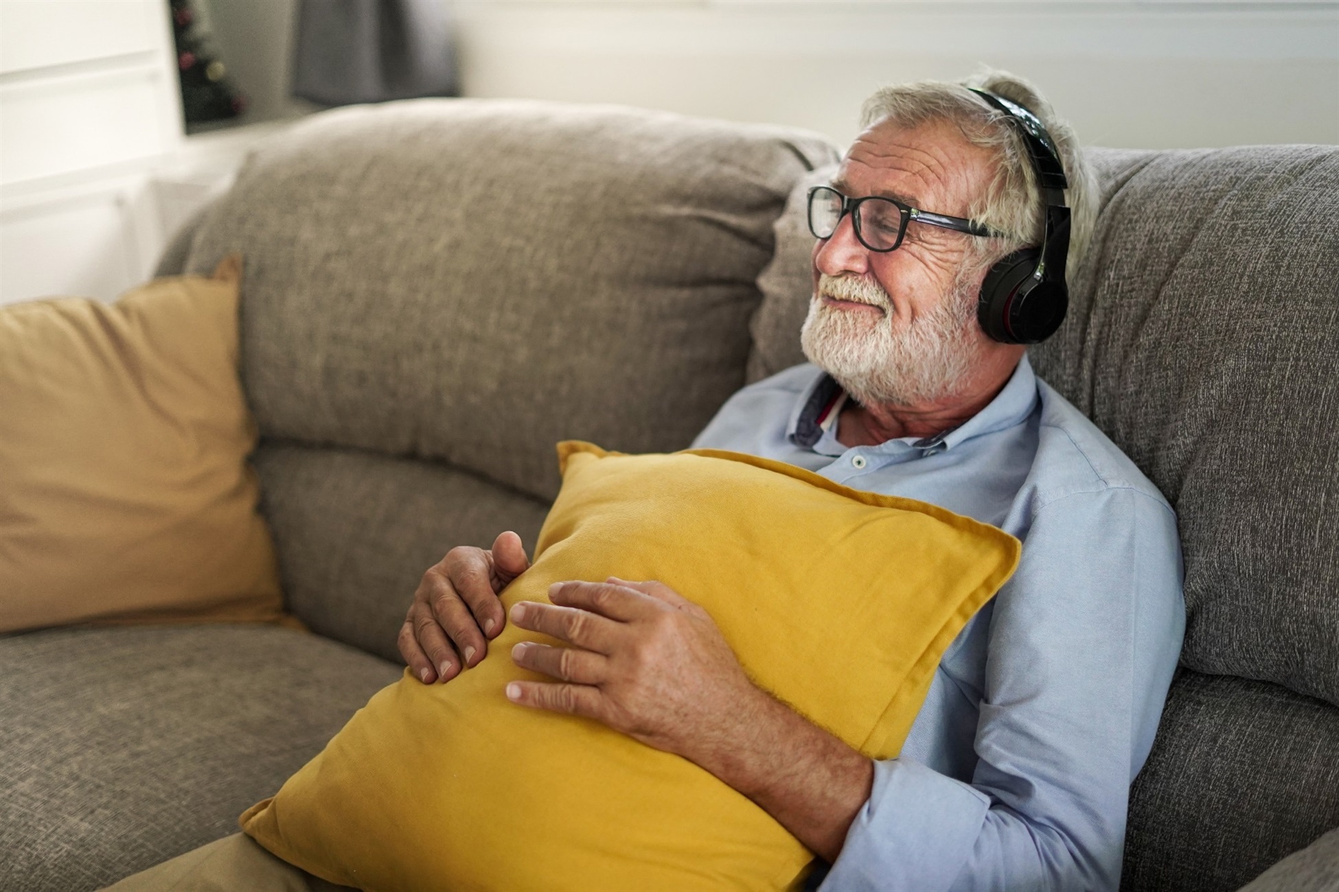 Picture of Non-drug therapies to calm agitated dementia patients
