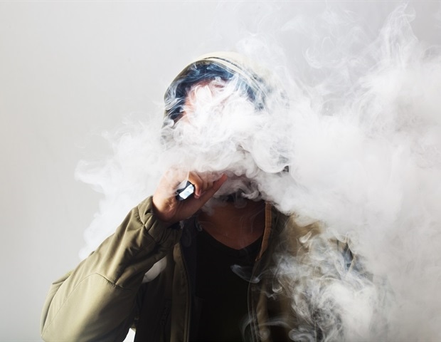 Vaping-related respiratory illness characterized by lipid-laden macrophages in the lungs