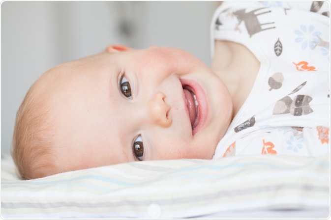 Baby with milk teeth - By svetkor