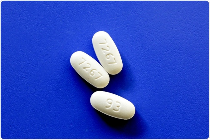 metformin pills and medication image
