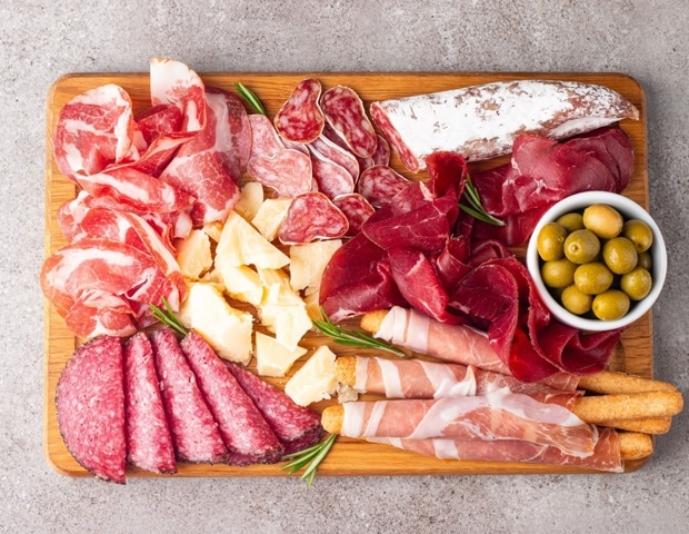 Cured Meats, Nitrates, and Cancer Risk: Why Food Source and Processing Matter