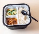 How Self-Heating Food Packaging Heats Meals Without External Power