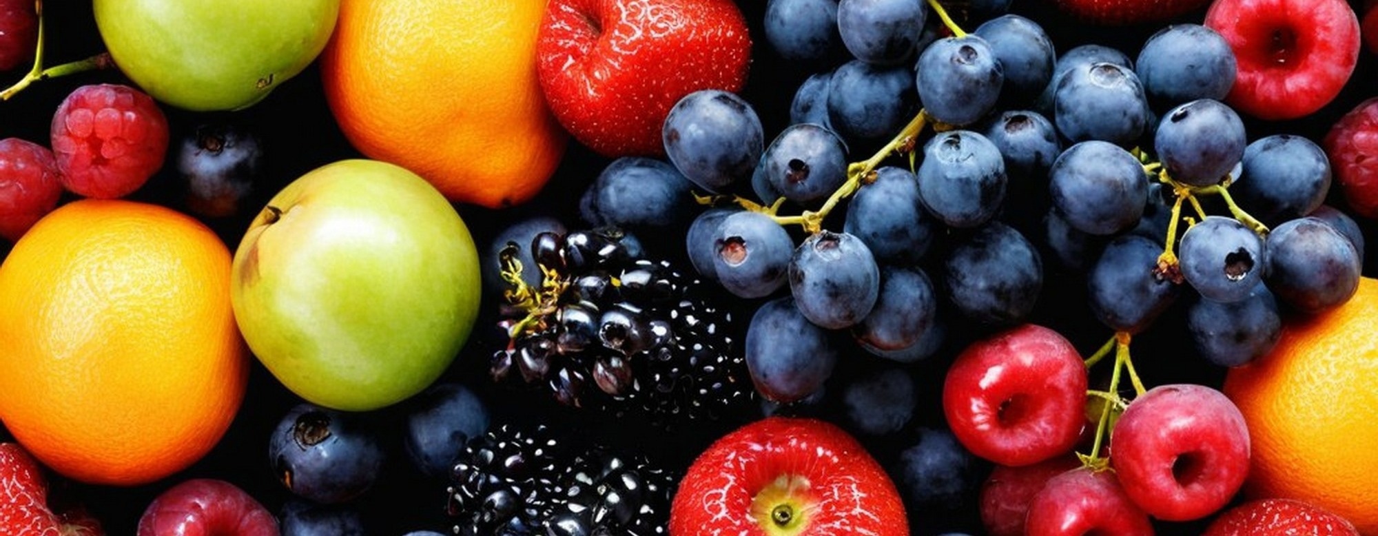 Flavonoid-rich foods may blunt breast cancer risk tied to genetics