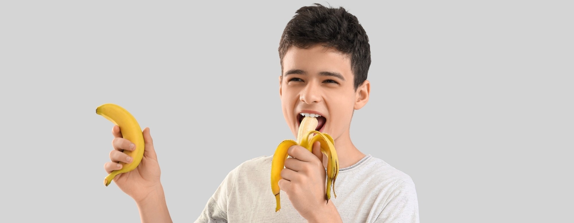 Fruit and sugary drinks stood out in a three-year study of teenage mental health