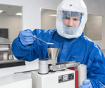 The ultimate guide to pharmaceutical powder processing outsourcing