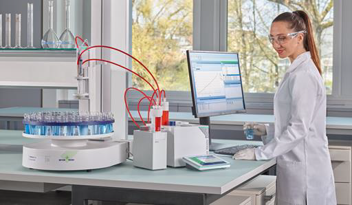 DispenSix: Automated liquid handling for titration