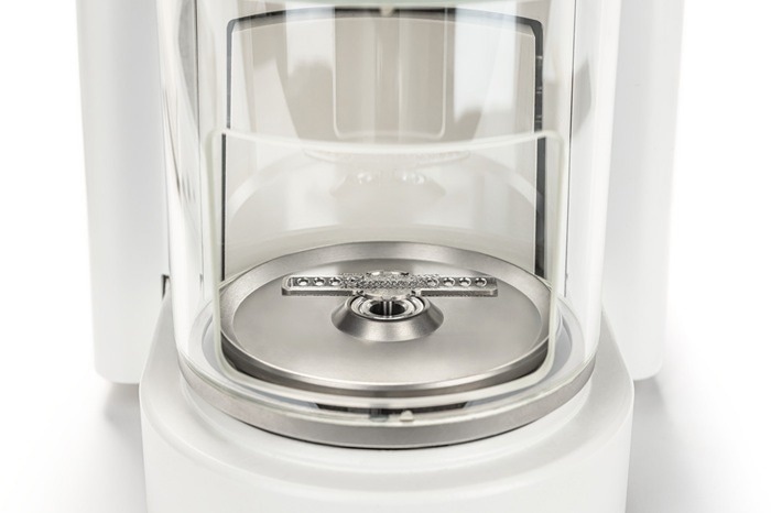 The Cubis® III suite can be used for medical device quality control