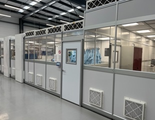 Modular cleanrooms: Enhancing flexibility and compliance in controlled environments