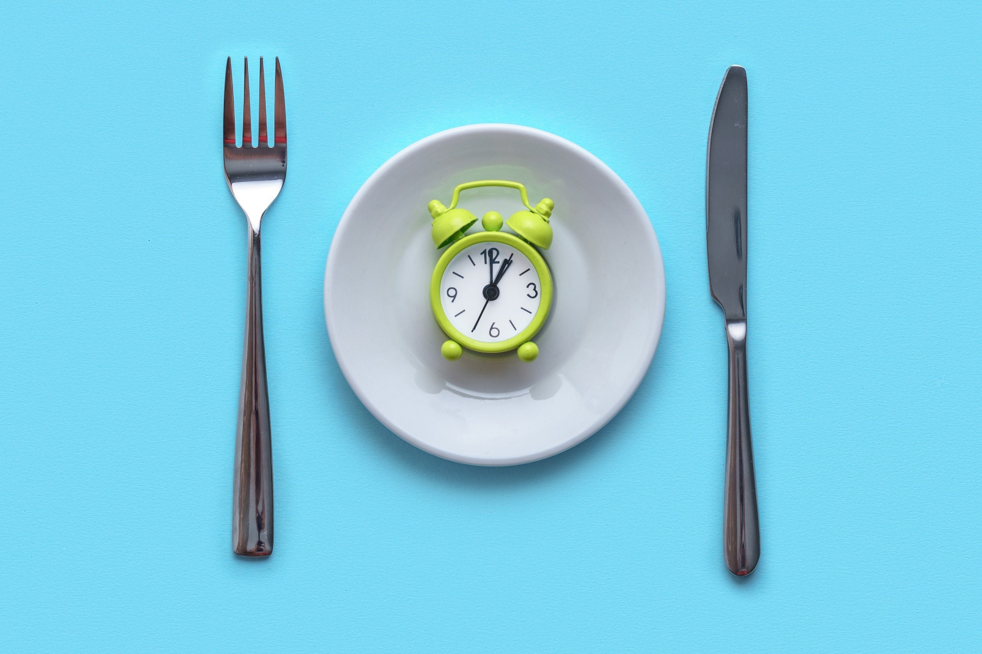 Study: Effects of timing and eating duration of time restricted eating on metabolic outcomes: systematic review and network meta-analysis. Image Credit: goffkein.pro / Shutterstock