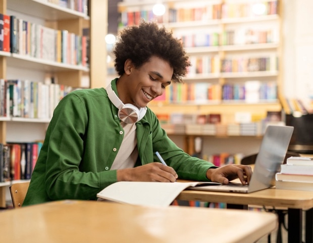 Do lifestyle choices affect university students' grades