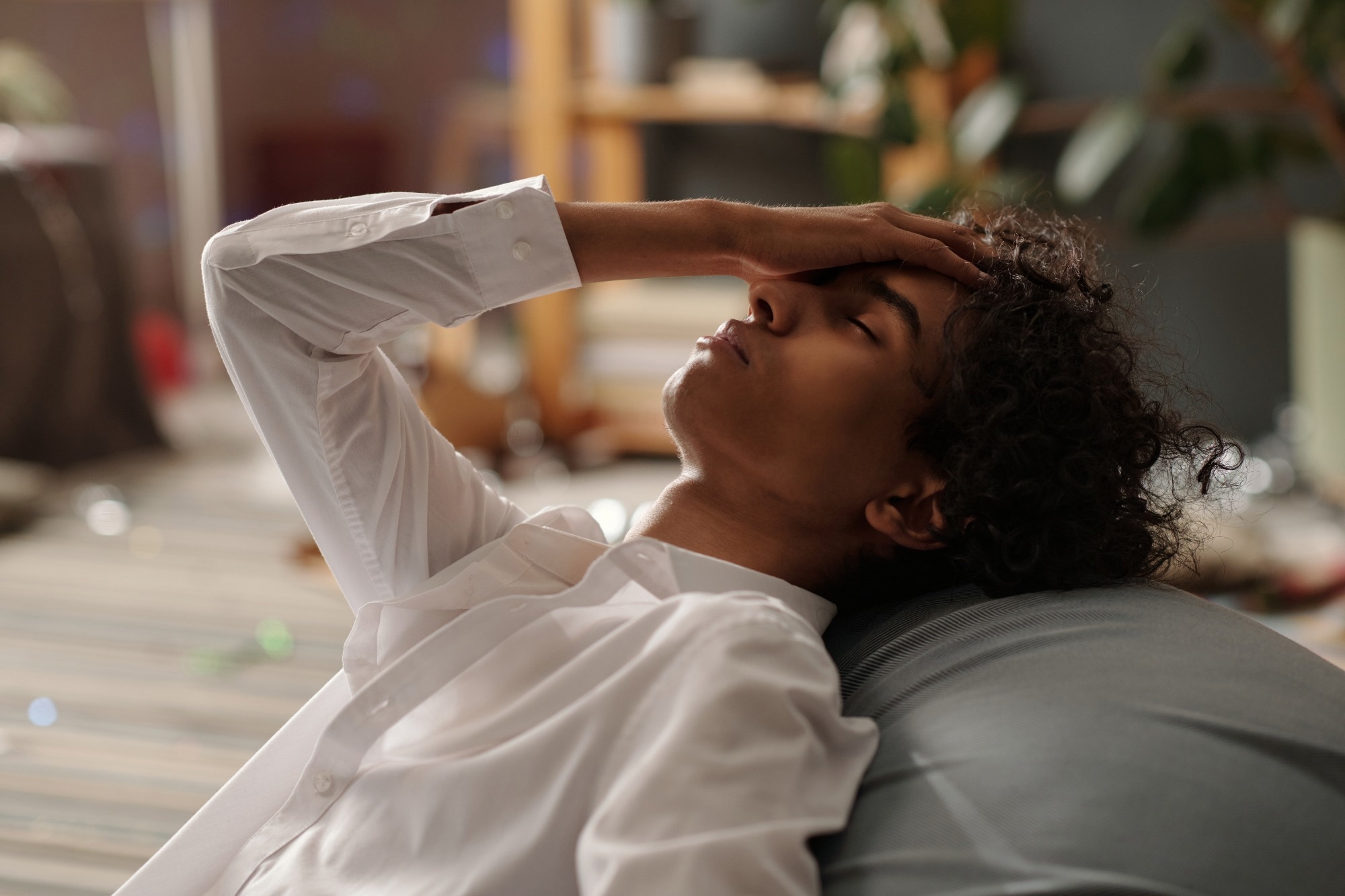 Study: Mortality attributable to youth drinking in 194 WHO member countries/territories, 1990–2021. Image Credit: Pressmaster / Shutterstock