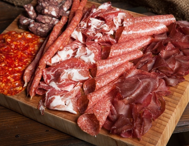 Challenging processed meat risks for dry-cured ham consumption