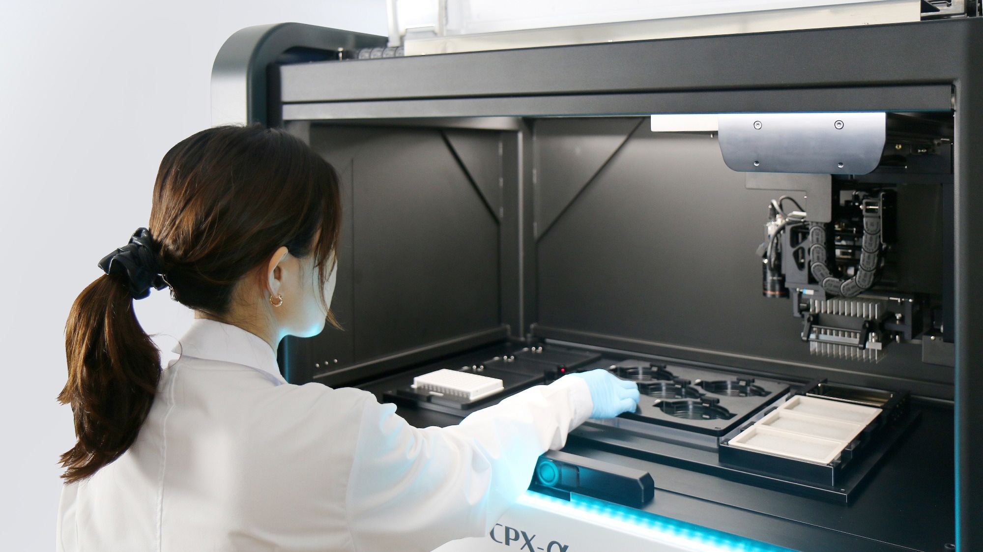 Automation in cell-based workflows