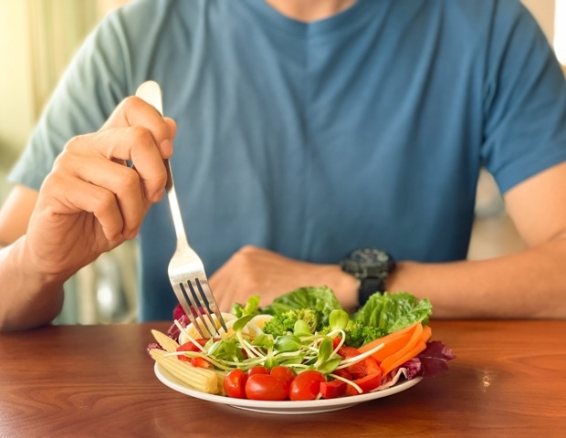 Four-week diet intervention shifts biological aging markers