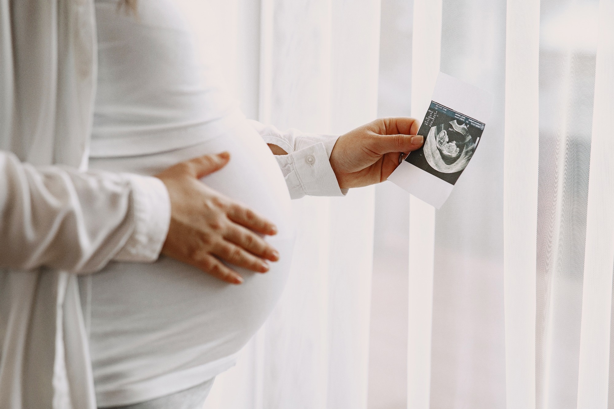 Study: Maternal age and pregnancy-related cardiovascular complications. Image Credit: Agatha Jennifer / Shutterstock
