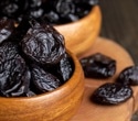 Trial finds prunes do not outperform calcium and vitamin D for male bone density