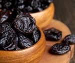 Trial finds prunes do not outperform calcium and vitamin D for male bone density