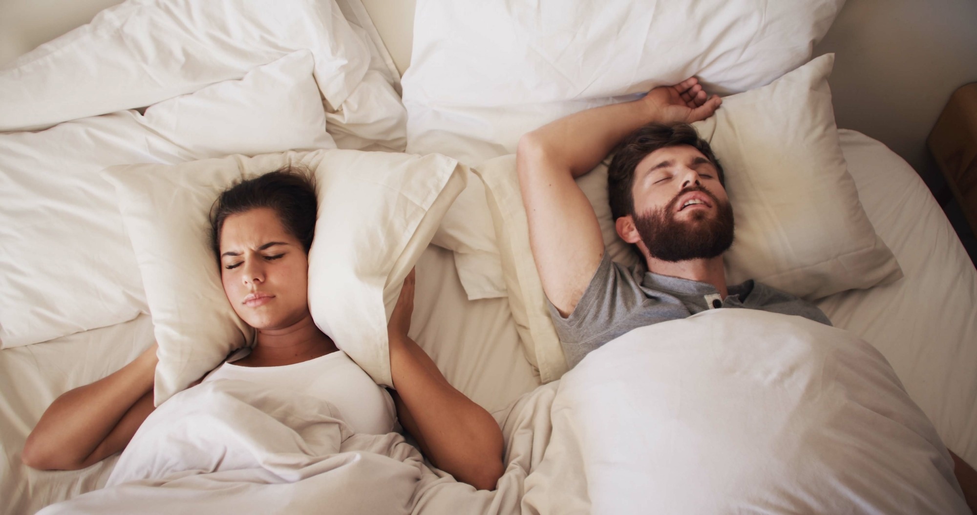 Study: Risk of new-onset obstructive sleep apnea up to 4.5 years after COVID-19 in the urban population. Image Credit: PeopleImages / Shutterstock