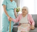 Distinct gut microbiome signatures identify frailty in older women