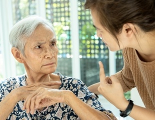 Face recognition declines with age may lie in how your eyes move