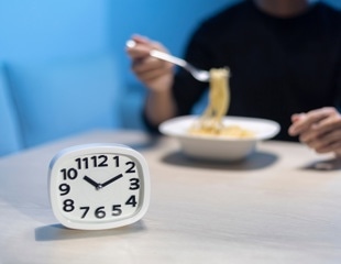 Evening chronotype links later eating with higher body fat