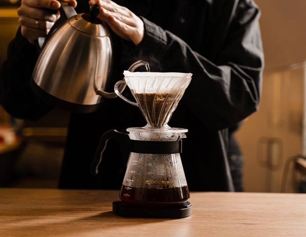 Filtered coffee links to slower biological aging while instant coffee shows the opposite