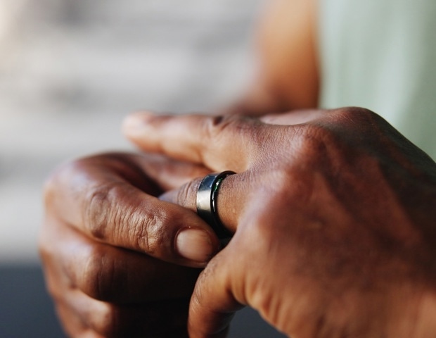 Prototype smart ring tracks multiple sweat biomarkers