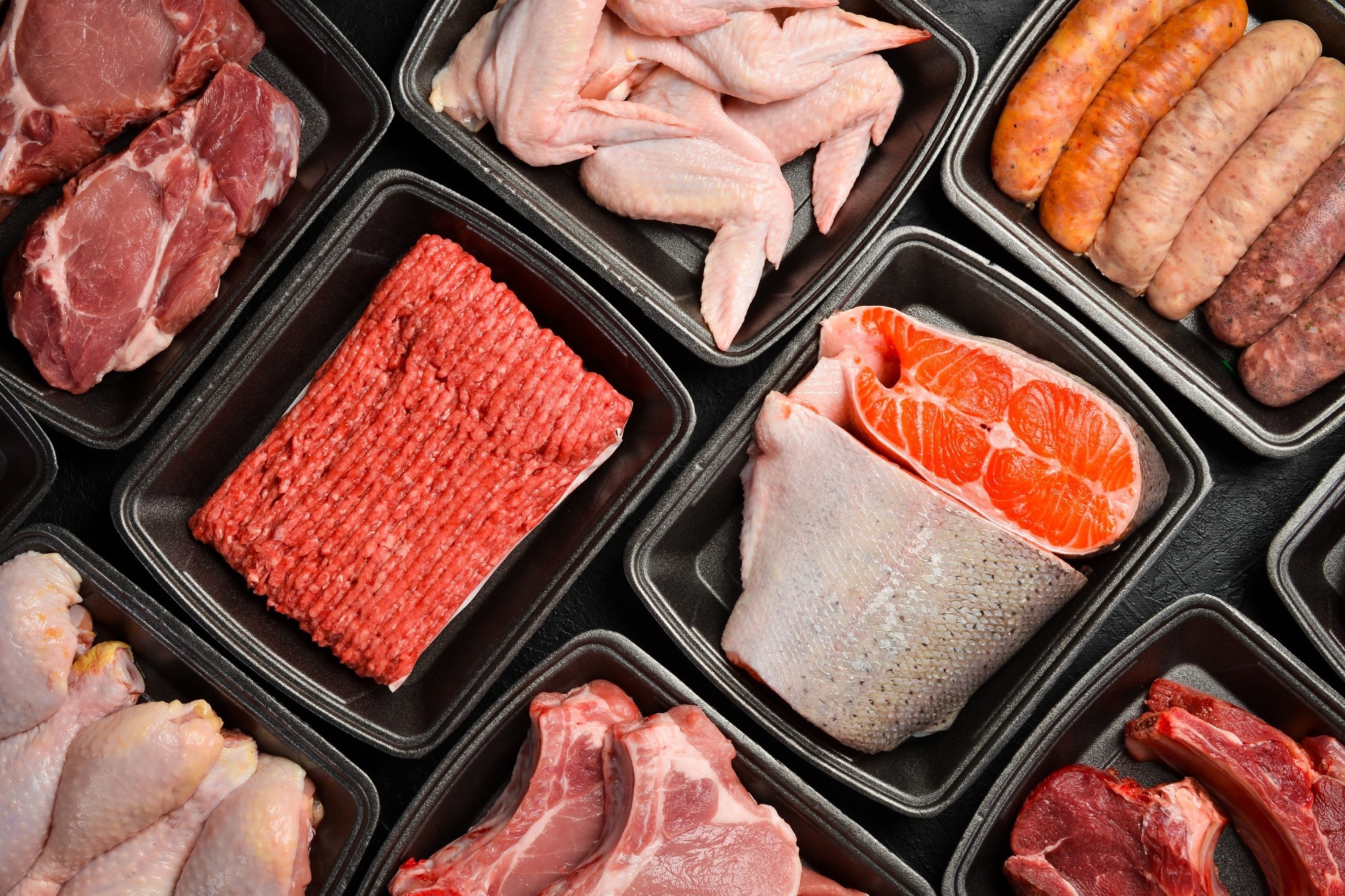 Study: Associations between White Meat-Only and Vegetarian Diets with Mortality from All Causes, Heart Diseases, Cancers, and Stroke in the American Cancer Society’s Cancer Prevention Study-II. Image Credit: YARUNIV Studio / Shutterstock