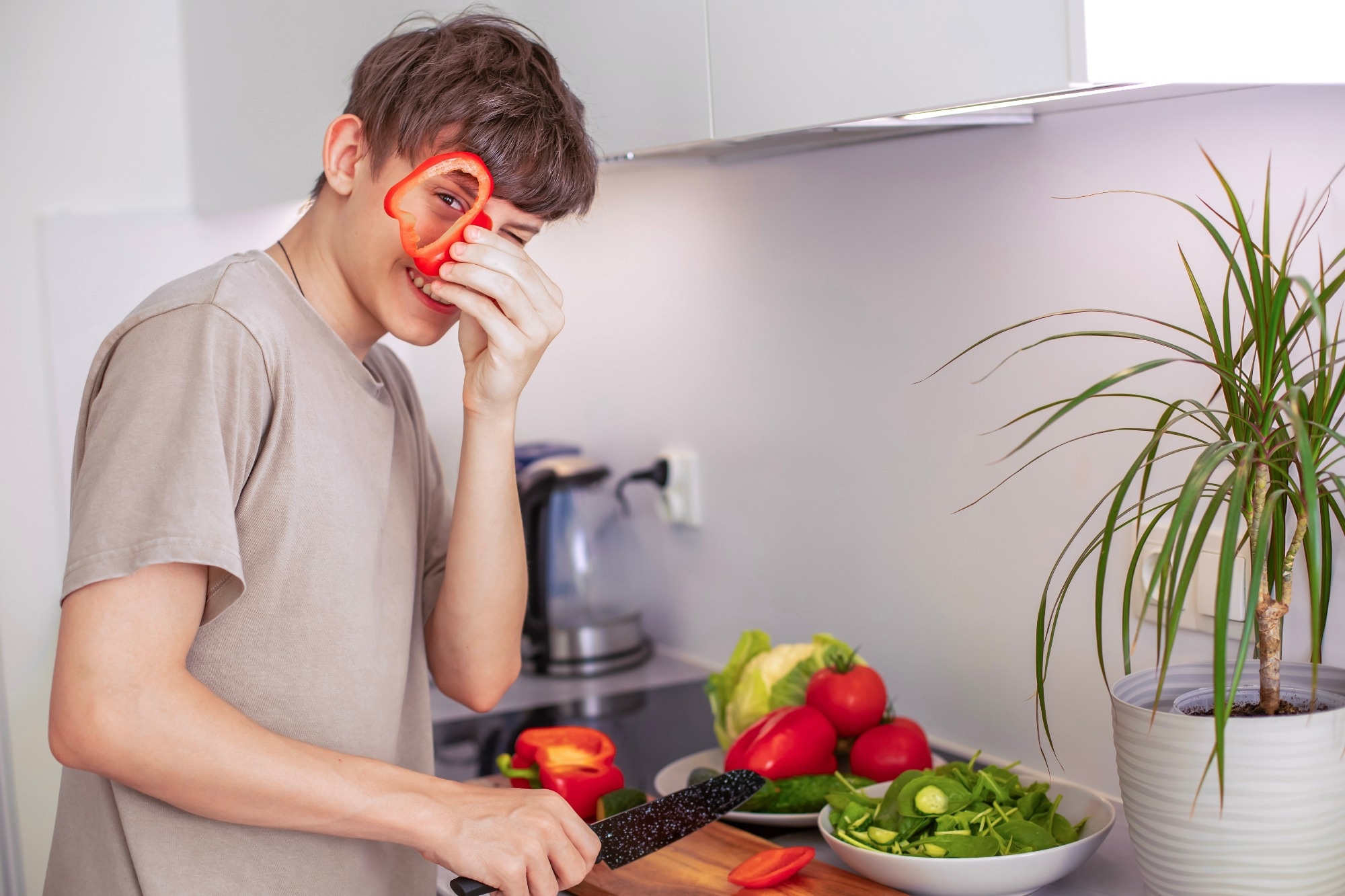 Study: Can the development of cooking skills influence nutritional status and diet? A systematic review. Image Credit: Mila Lazo / Shutterstock