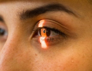 How far your eyes move may change what you see