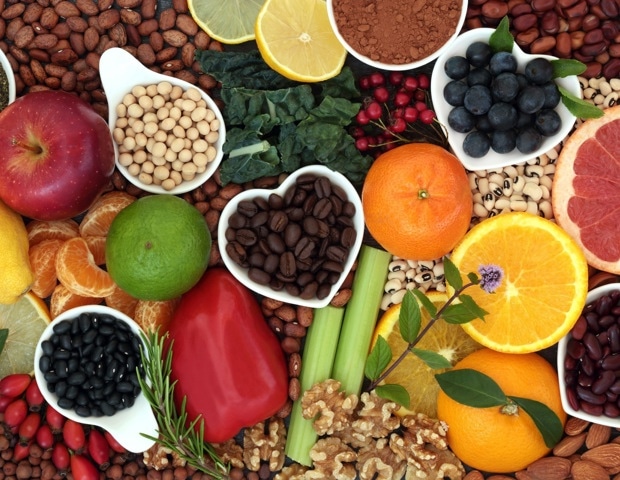 Older adults with higher polyphenol intake were less likely to have mild cognitive impairment