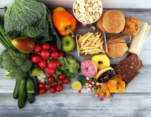 Scientists studied diet and lung cancer in 95,612 adults. One eating pattern stood out