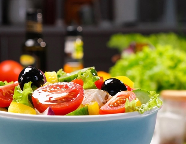 Scientists found a link between Mediterranean diet blood markers and longer survival