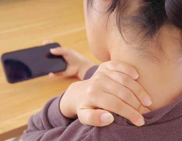 Your screen time may not tell the whole story about neck health