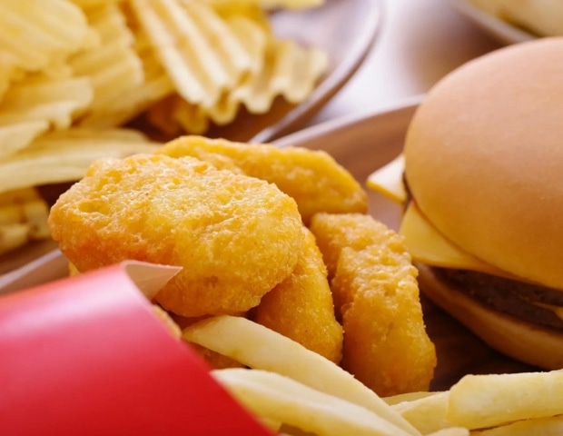 Father's diet before conception impacts baby's body composition